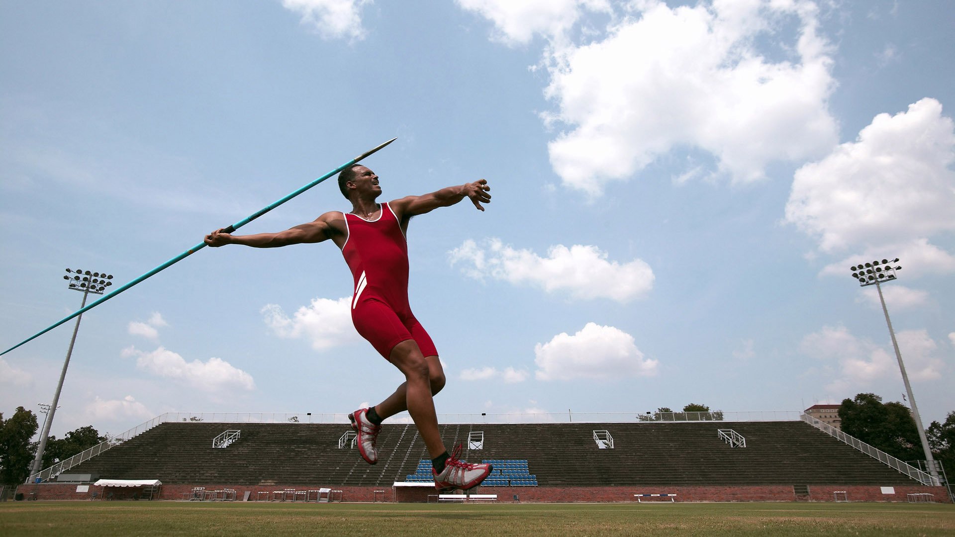 2026世界杯赛场打造高科技智能座椅，提升观众体验，世界杯威力智能站